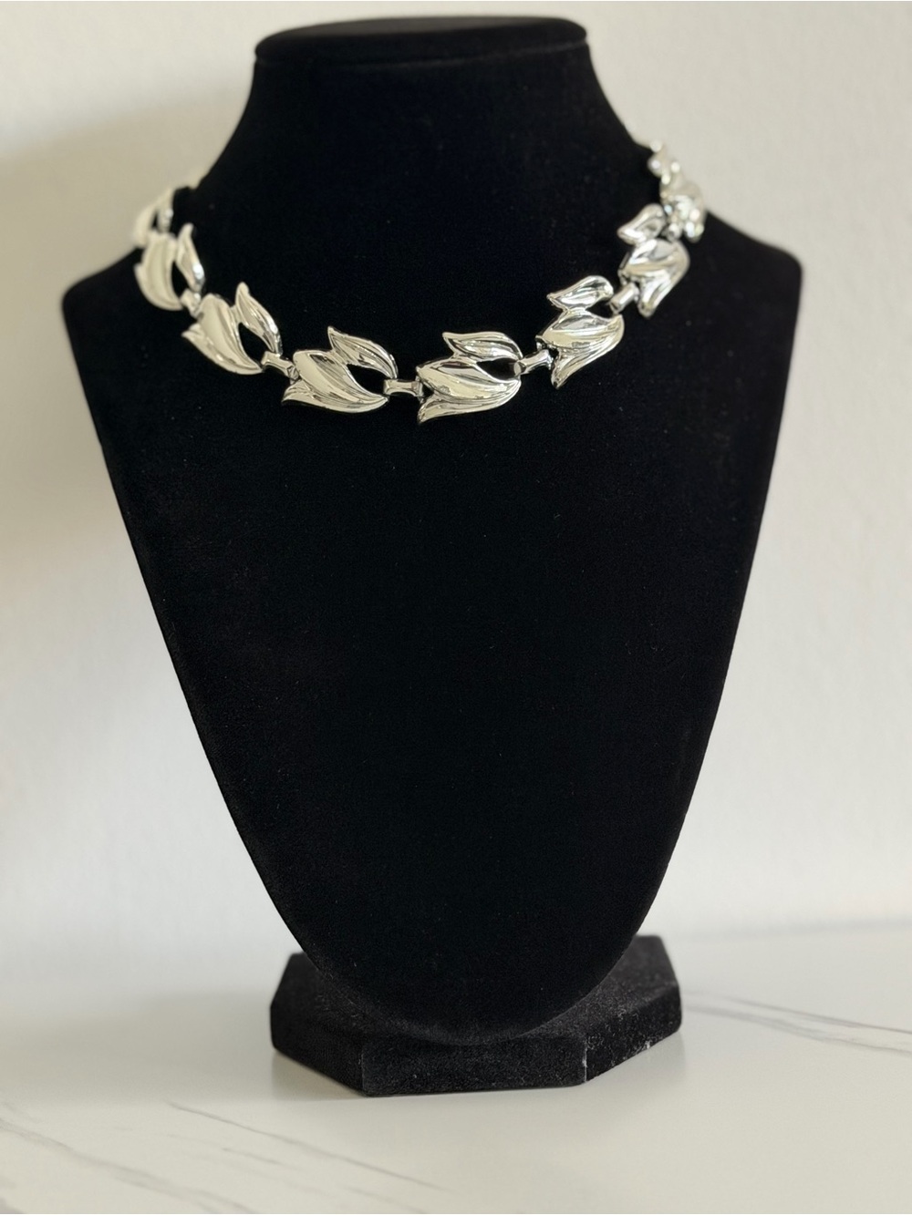 Vintage Silver Leaf Link Choker Necklace
